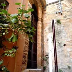 Guglielmo's House