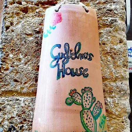 ベッド・アンド・ブレックファスト Guglielmo's House